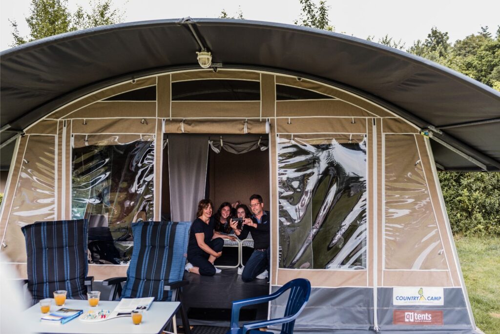 Camping Auf Kengert Larochette Luxembourg countrycamp Lodge