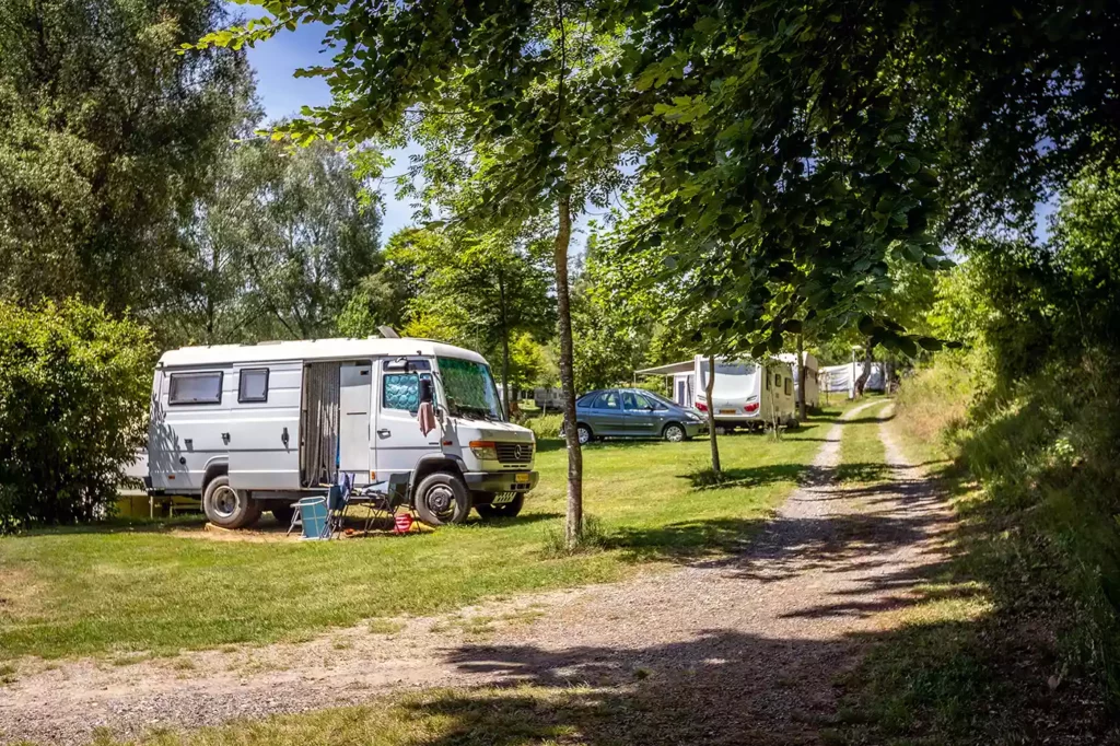 Camping Auf Kengert Larochette Luxembourg kampeerplaatsen pitches