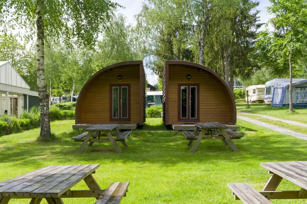 Camping Auf Kengert Larochette Luxembourg quartier hut