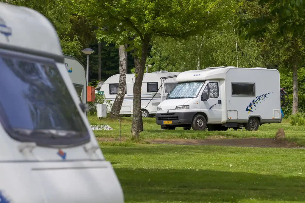 Camping Auf Kengert Larochette Luxembourg camperplaats motorhome pitch